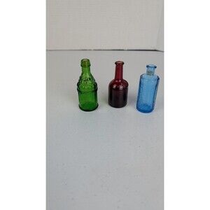 Lot of 3 Mini Colored Glass Apothecary Bitters Bottles w Corks Wheaton Taiwan